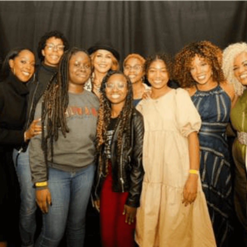 Entertainment fellows network with the industry