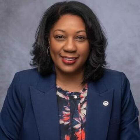 Dawn Williams headshot photo